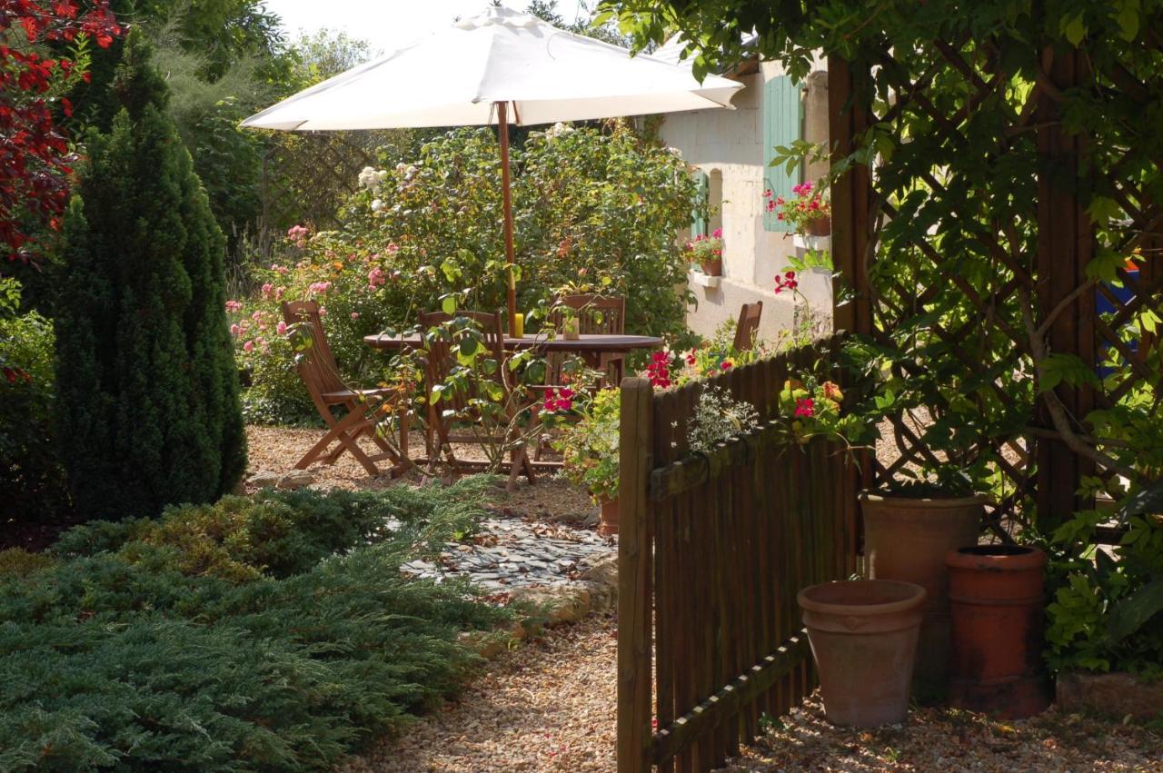 Le Logis Du Pressoir Self Catering Gites In Beautiful 18Th Century Estate In The Heart Of The Loire Valley With Heated Pool And Extensive Grounds. Les Bois-d'Anjou エクステリア 写真