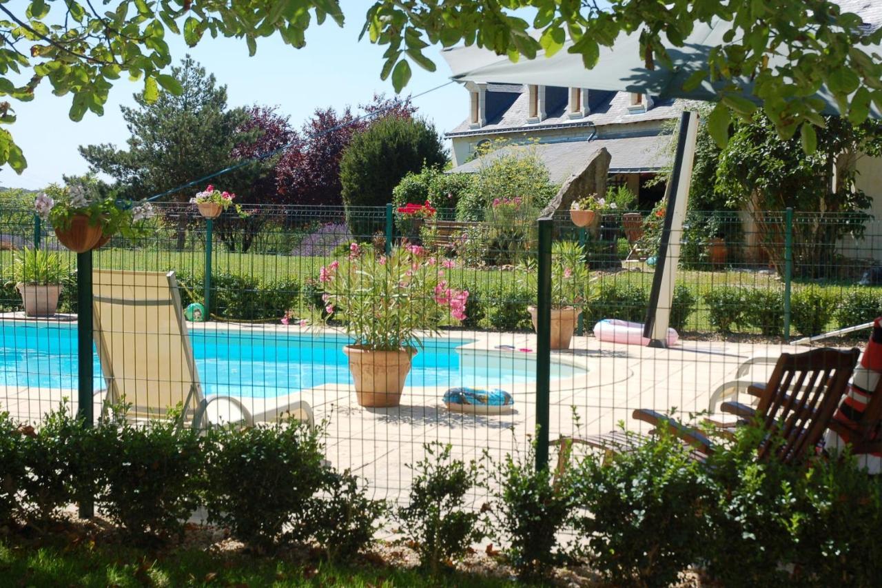 Le Logis Du Pressoir Self Catering Gites In Beautiful 18Th Century Estate In The Heart Of The Loire Valley With Heated Pool And Extensive Grounds. Les Bois-d'Anjou エクステリア 写真