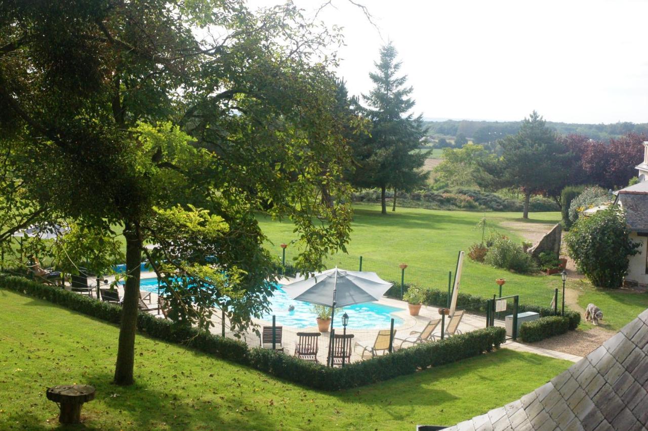 Le Logis Du Pressoir Self Catering Gites In Beautiful 18Th Century Estate In The Heart Of The Loire Valley With Heated Pool And Extensive Grounds. Les Bois-d'Anjou エクステリア 写真